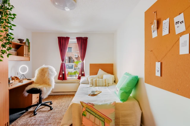 Yugo Bramall Court