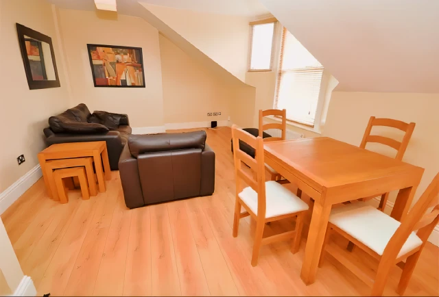 ST-Thornhill Gardens 3