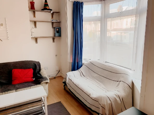 UM-YOHO Soton - Arnold E 1