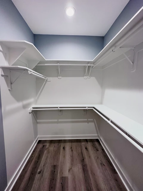 1505 Collegeview Ave 4