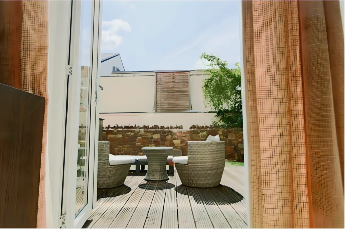 Entire Place·2B1B···Meridian Place 0