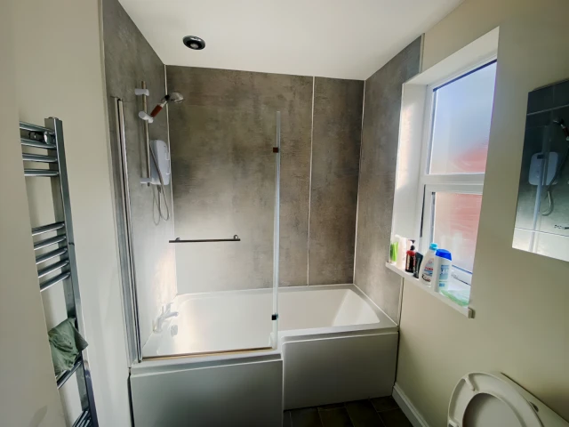 18 Auckland Avenue 4