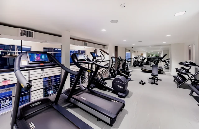 Rize Irvine Apartments 1