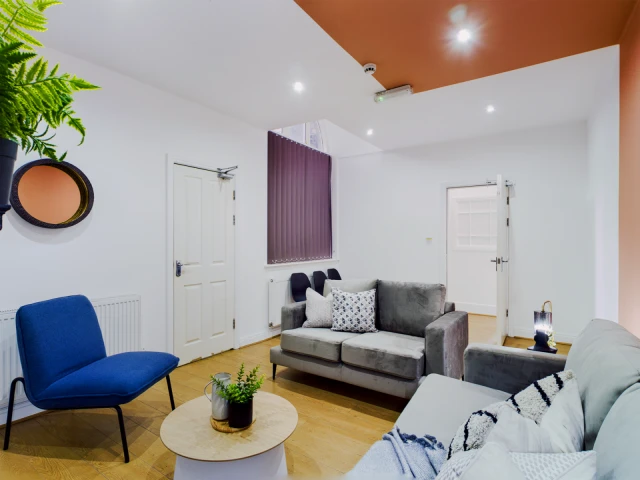213 Smithdown Road