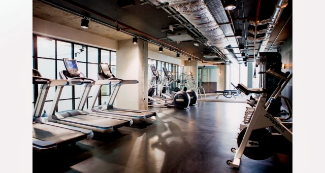 Lit King's Cross Residence 4