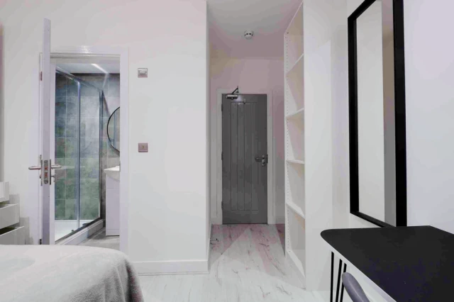 40 Baggholme Road, LN2 3