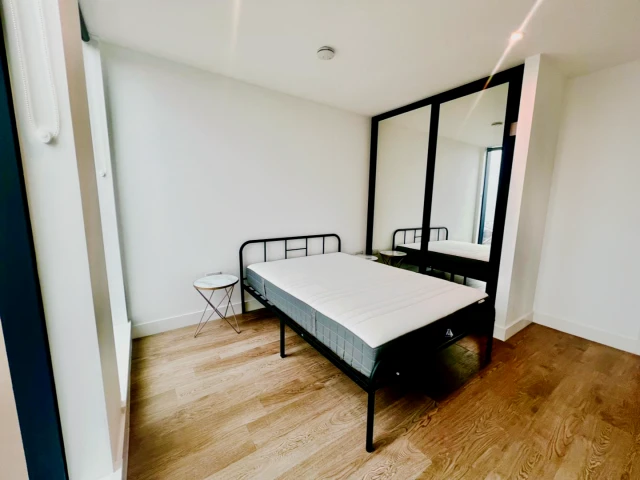 ST-903 Hadrian Tower 1