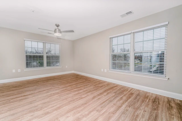 Stella's Place Apartments 3