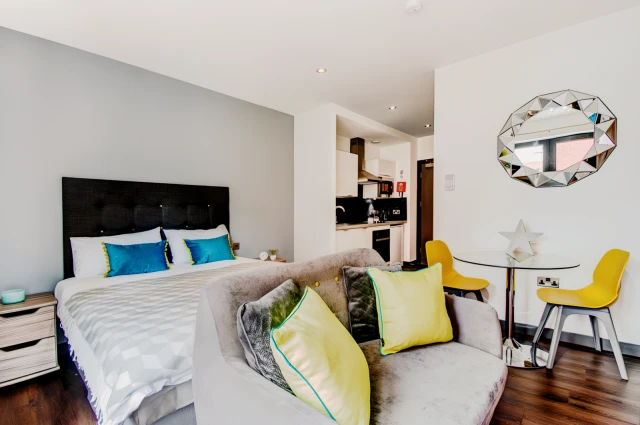 Cardigan Lane 26307# 2