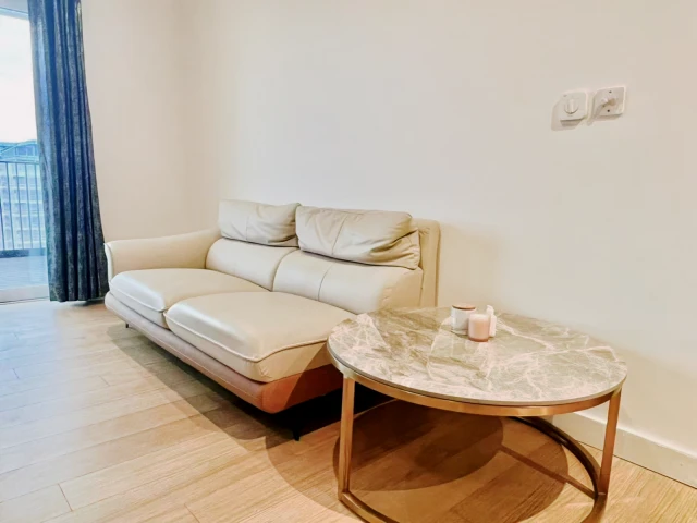 LH-Navigation Point 605 1