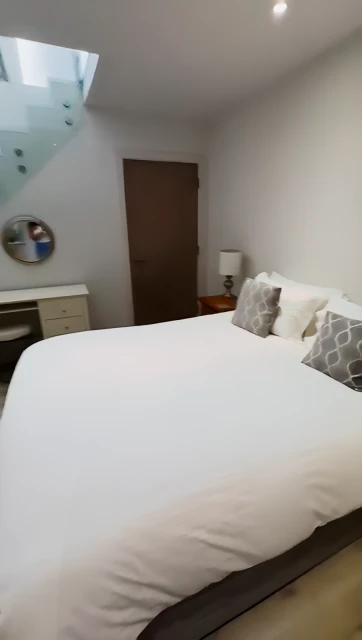 SL-Christchurch Villa Cambridge 3