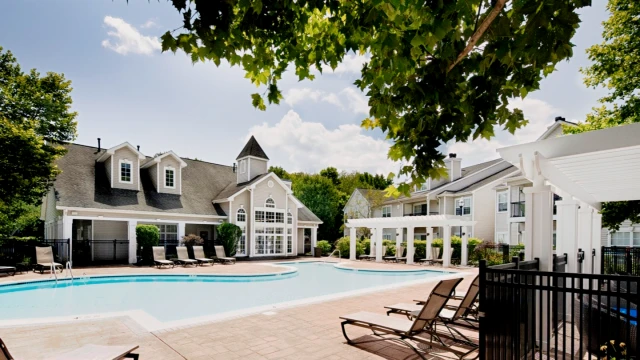 Avalon Wilton on River Road 4