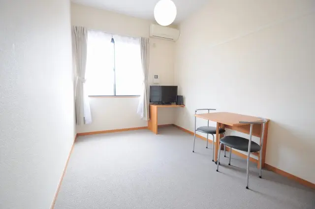 レオパレスディアコート 2