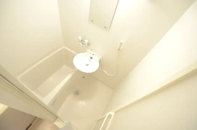 レオパレスアビタシオン 3