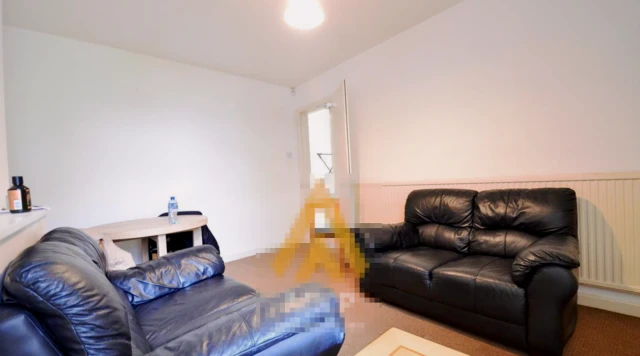 Entire Place·4B2B···86 Warwards Lane, Selly Oak 2