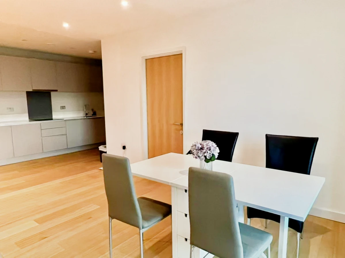 LH-Navigation Point 605 0