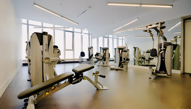 York St & Bremner Blvd 2