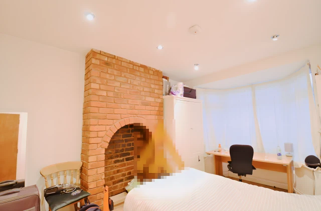 Entire Place·4B2.5B···320 Harborne Park Road, B17 0NE 4