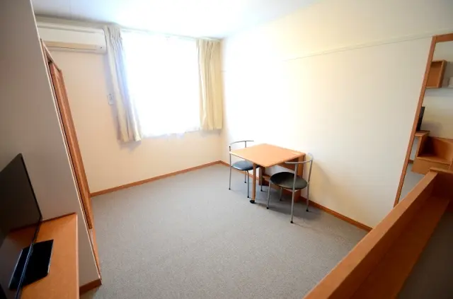 レオパレス藤 2