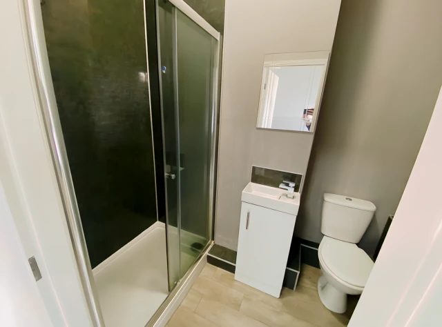 58 Auckland Avenue 4