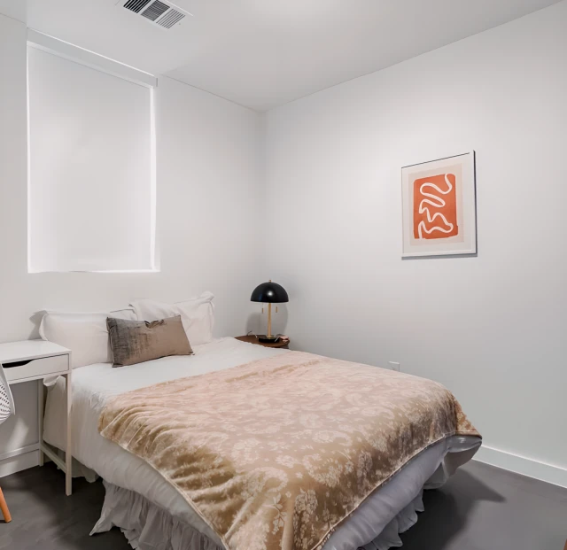 Harrington Housing - Int Plaza 3