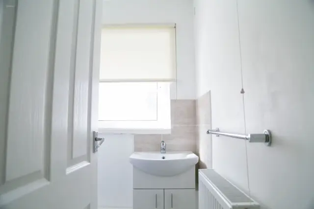 Entire Place·3B···15 South Street 2