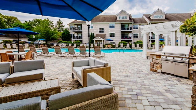 Riverwood at New Canaan 3