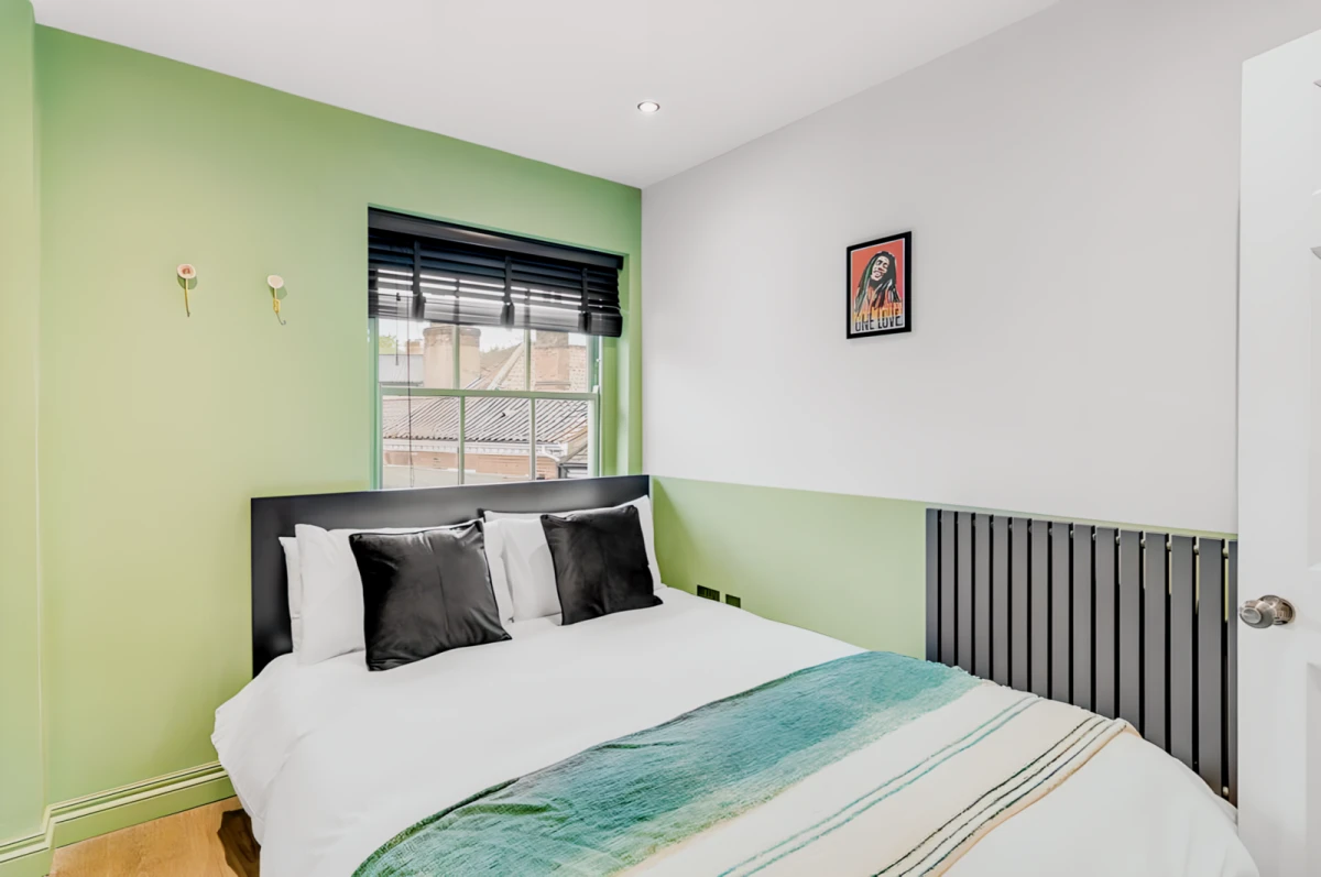 NS 2 bedrooms Flat 9 0