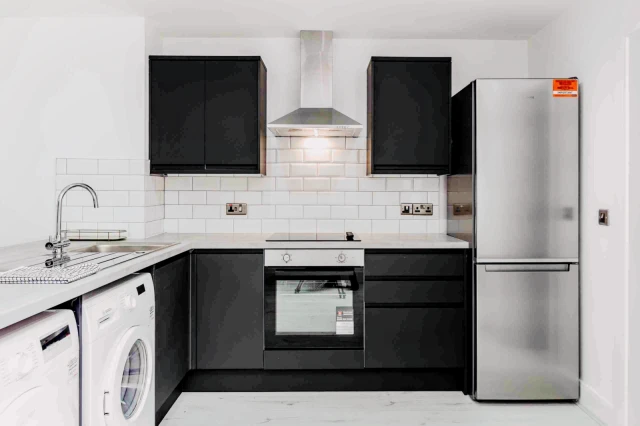 19 Langdale Road – flat 2 2