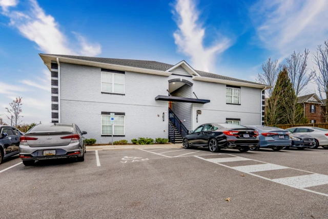 Stella's Place Apartments 2