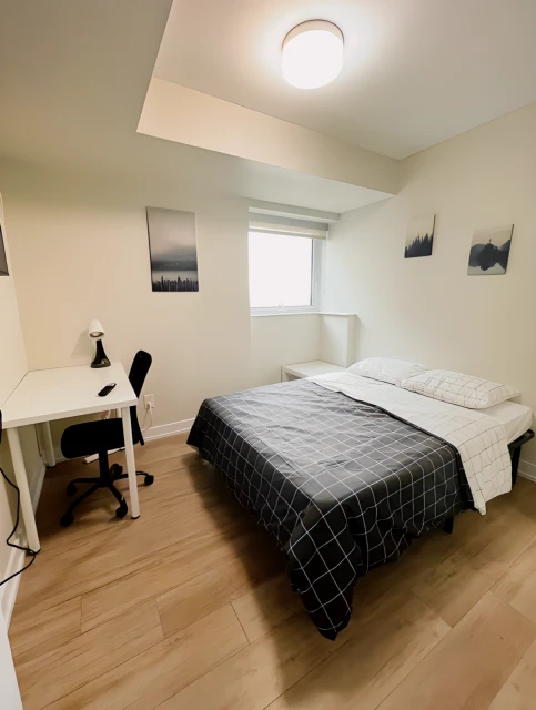 Sky Residence - Balliol Street & Yonge Street
