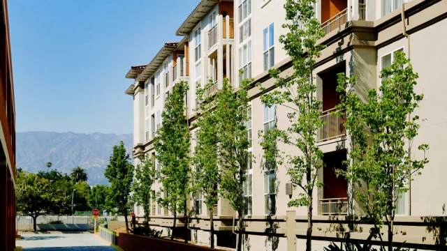 Acappella Pasadena Apartments 4