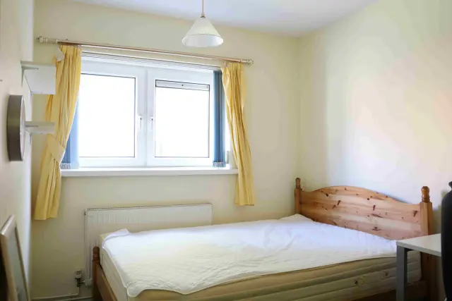 Entire Place·3B···4 St Pauls Road 4