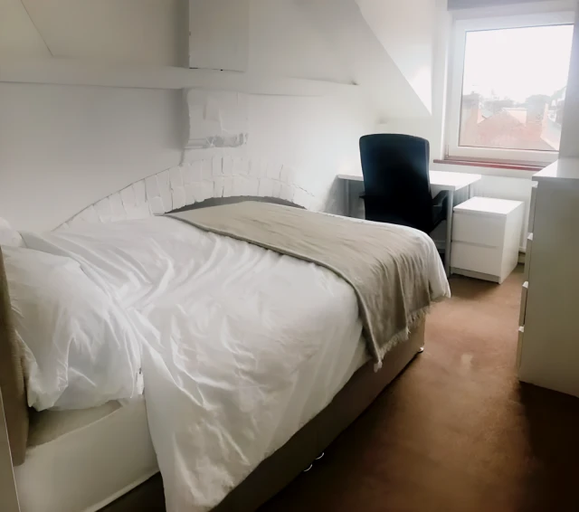 Victoria Street  EX4 1