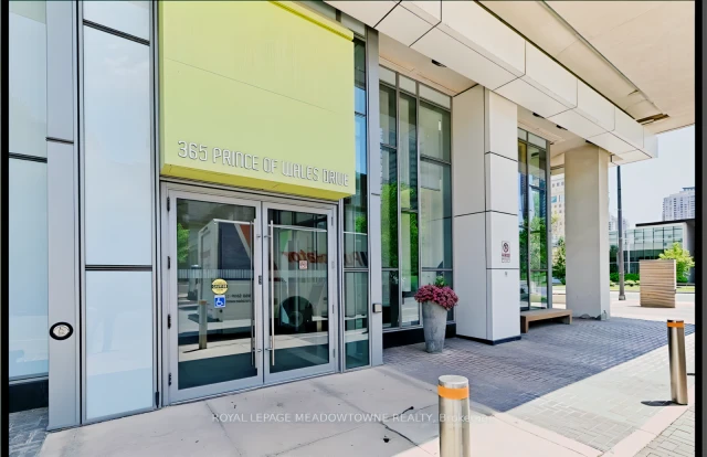 310 - 365 Prince Of Wales Dr