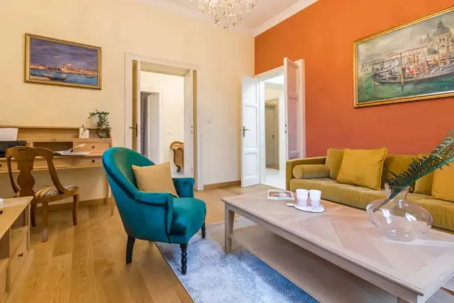 Apartment in Via Vittorio Emanuele II 4