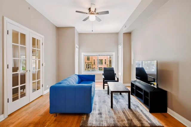 Room for Rent in Logan Square, CHI: #1847 - Full Bedroom A 4